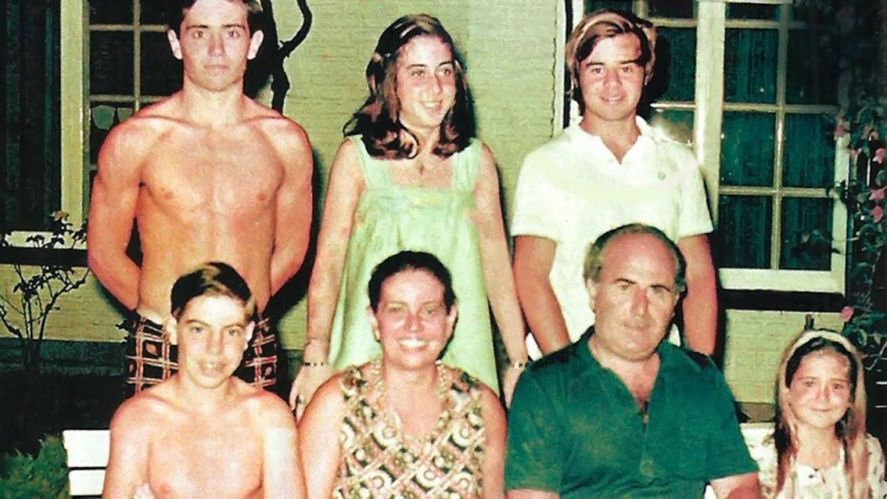 La historia de un clan: secretos y traiciones